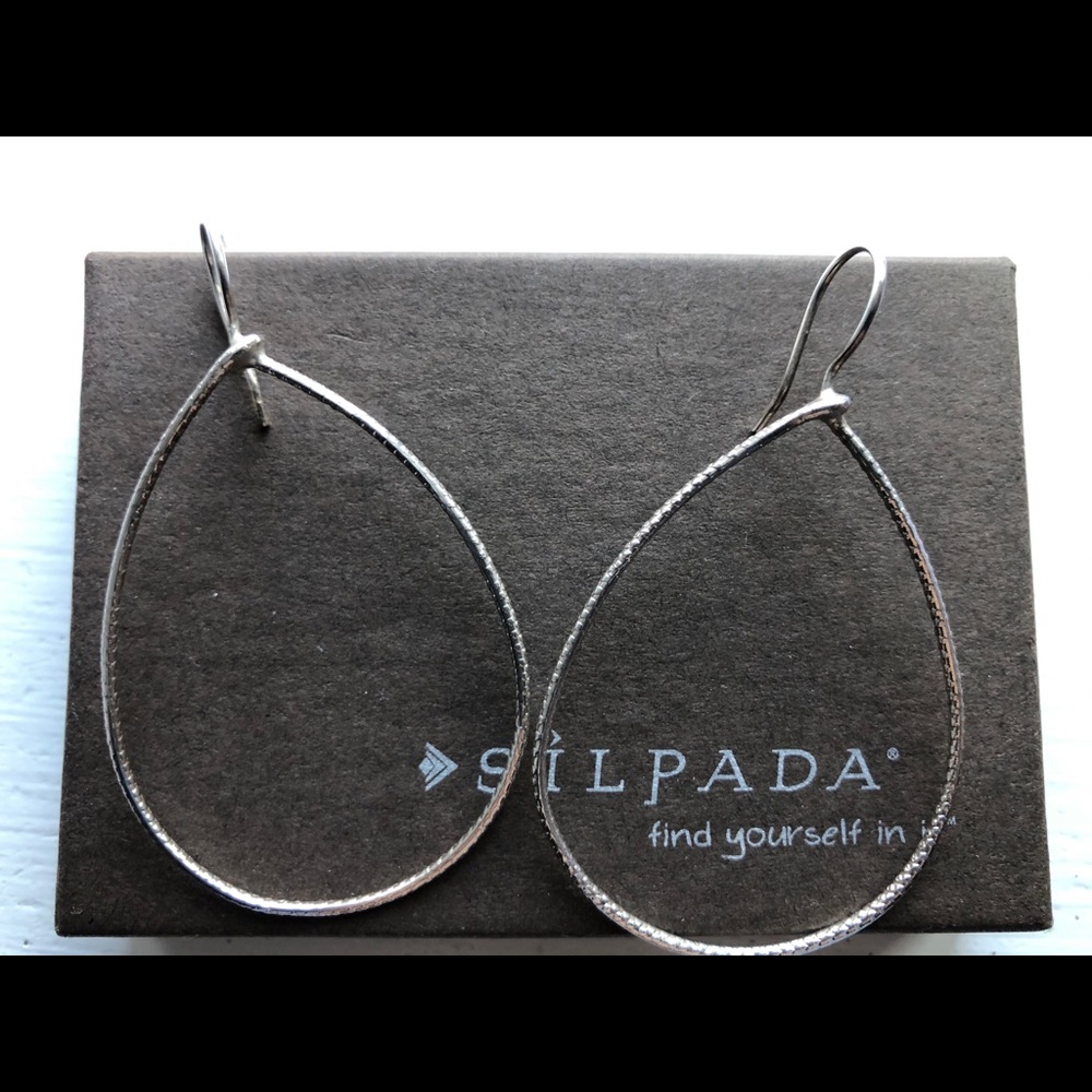 Silpada Slimline Oval Earrings!